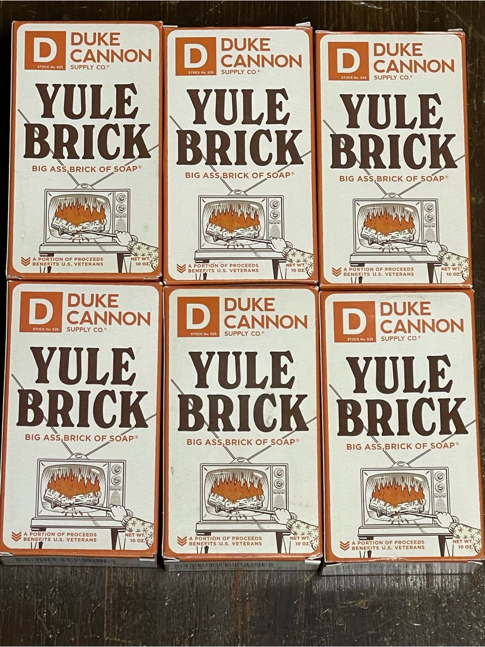 Duke Cannon Yule Brick Big Brick Soap 6-Pack 10oz Men’s Heavy Duty